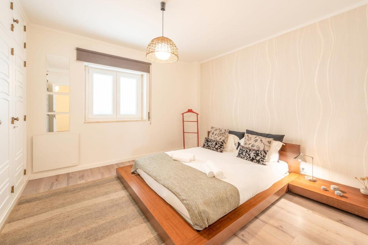 Апартаменты Guestready - Minimalist Downtown Apt With Terrace Каркавелуш Экстерьер фото